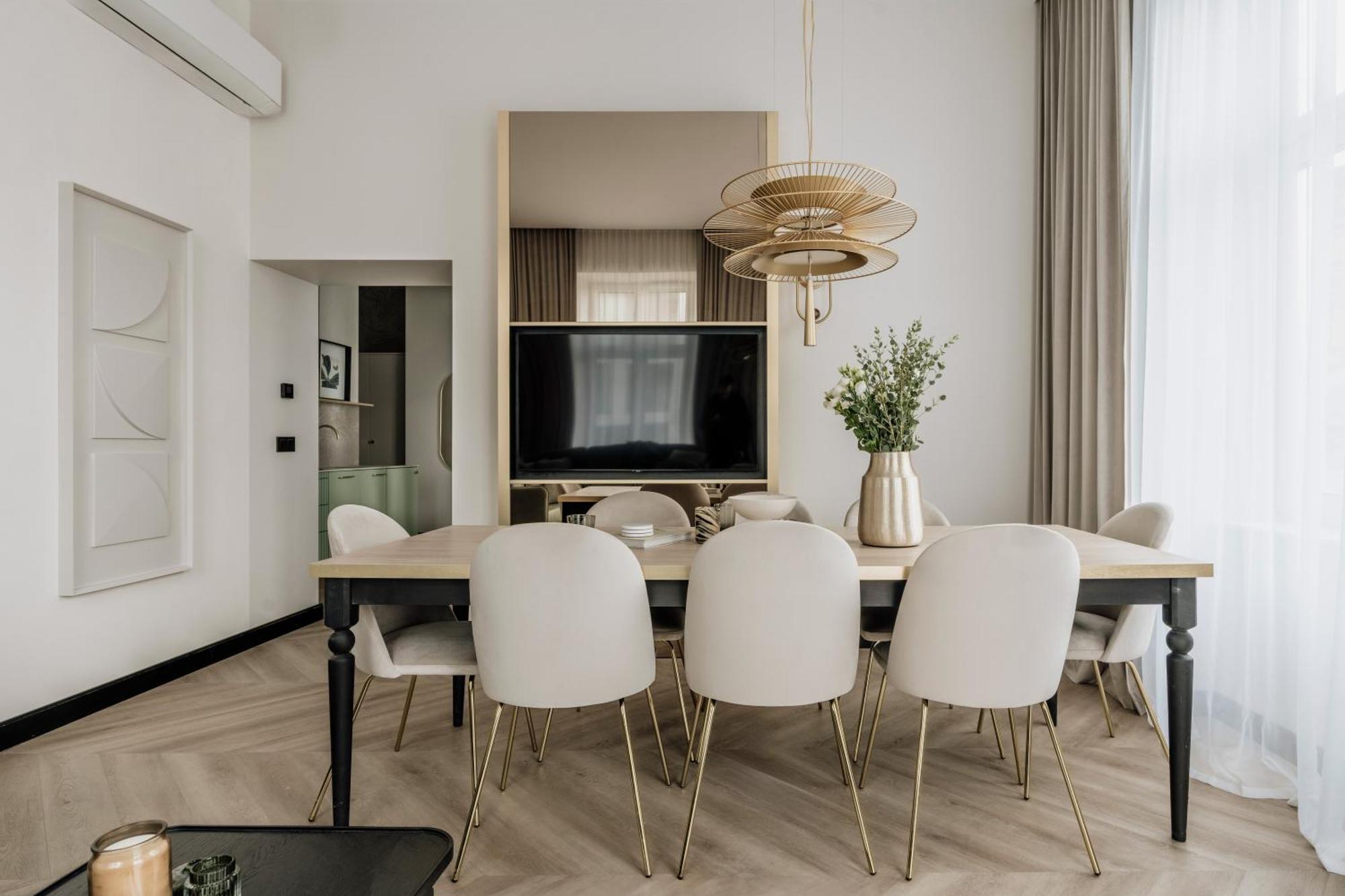 Aparthotel Millou - Loftaffair Collection à Cracovie Extérieur photo