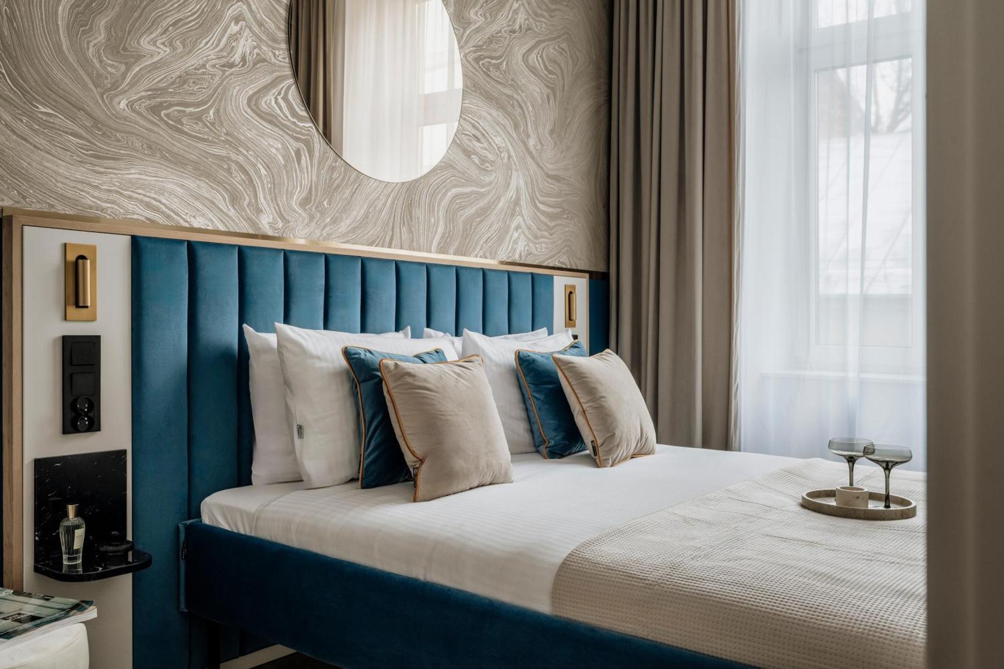 Aparthotel Millou - Loftaffair Collection à Cracovie Extérieur photo